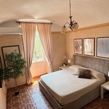 Campani Termini Apartment